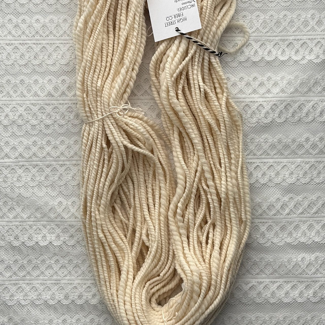 Jumbo Cream Merino Yarn #347